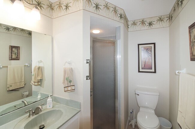 Building Photo - 928 Capri Isles Blvd