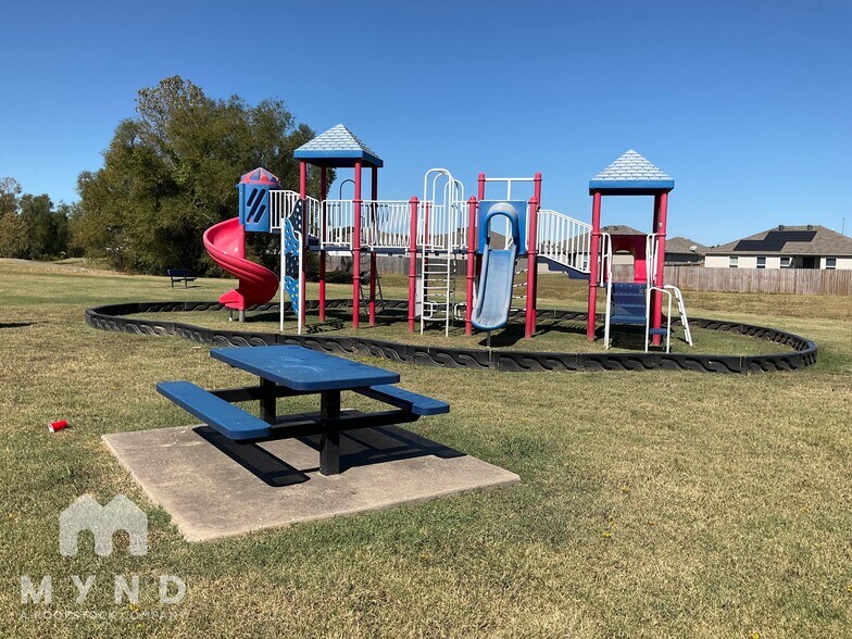 Building Photo - 12513 Solandra Cir