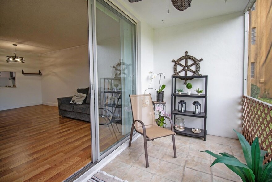 Building Photo - 6020 NW 64th Ave