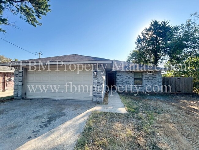Building Photo - 3640 Waters St