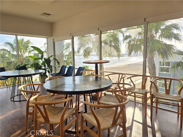 Building Photo - 25 S 15th Pl