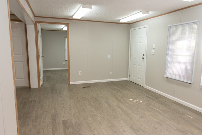Building Photo - 4711 Morrison Rd