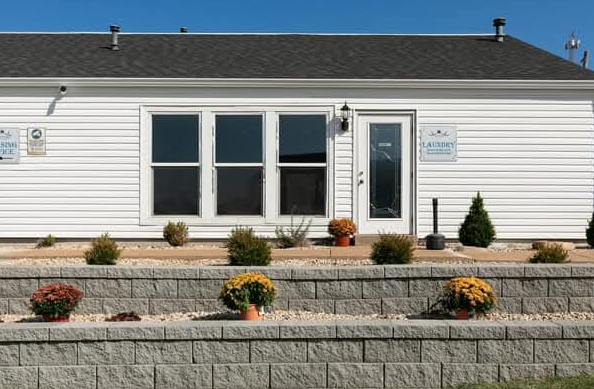 Building Photo - 461 Cedarview Ct