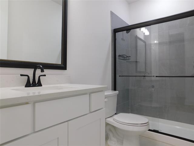 Building Photo - 124 Nora Ln