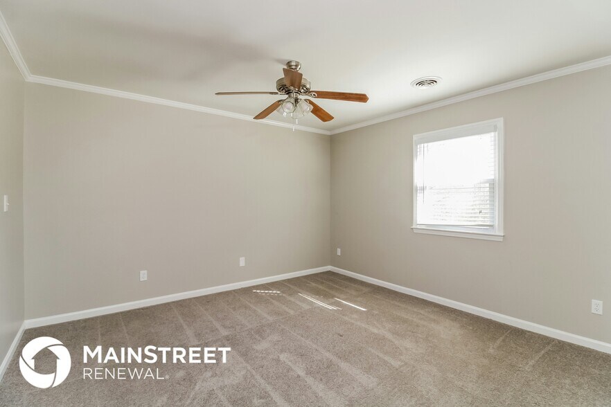 Building Photo - 411 Grenham Rd