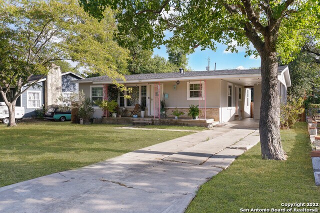 Building Photo - 242 Rosemont Dr