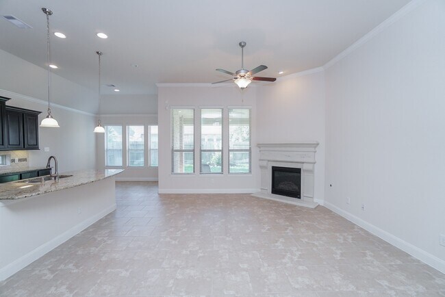 Building Photo - 28651 Far West Trail