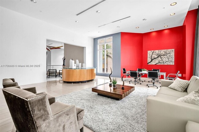 Building Photo - 300 S Biscayne Blvd