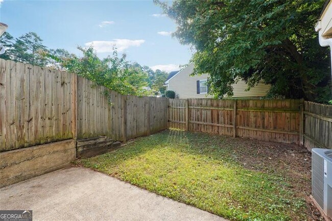 Building Photo - 1070 Travelers Trail