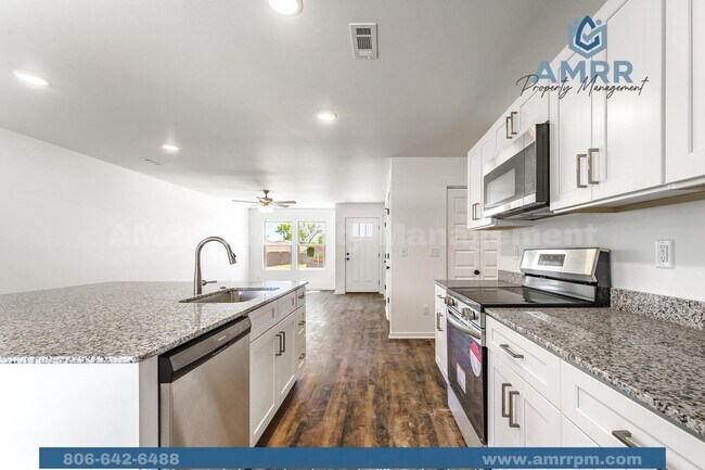 Building Photo - New Beginnings Start At AMRR: 3 Bedroom in Pea Ridge Available NOW!