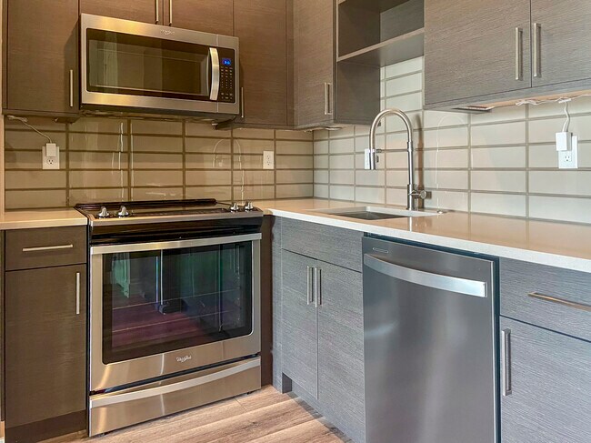 Building Photo - 398 Black Bull Trail