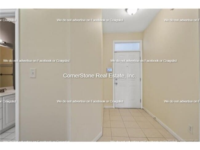 Building Photo - 3140 Wisteria Ln