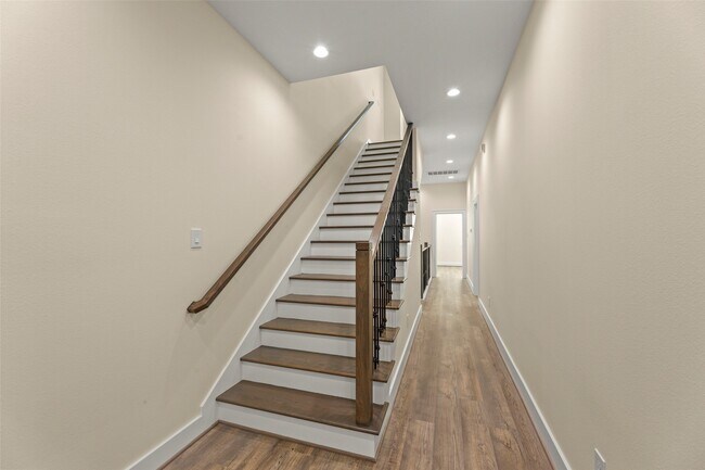 Building Photo - 1802 Napa Creek Ln