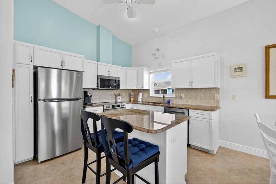 Building Photo - 1282 Nettles Blvd