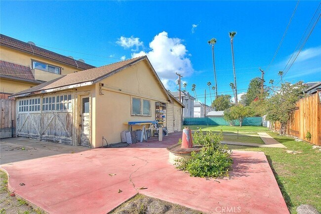 Building Photo - 219 La France Ave