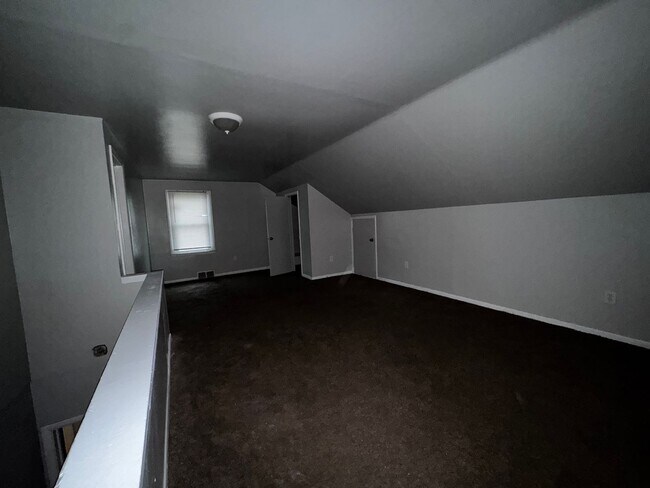 Building Photo - home of 3 bedroom 2 baths