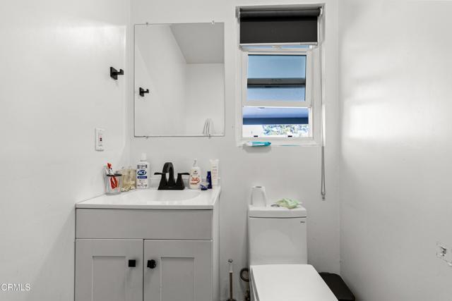 Building Photo - 12827 Sylvan St