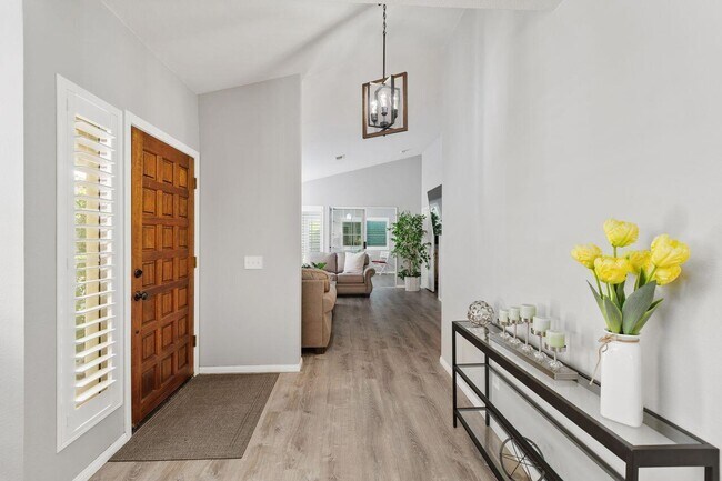 Building Photo - 77630 Cll Las Brisas W