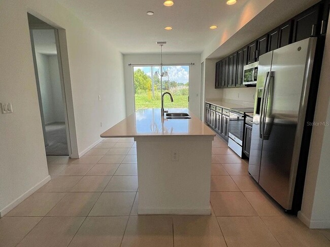 Building Photo - 1004 La Mirada Ct