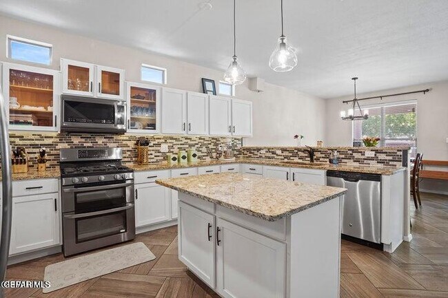Building Photo - 11344 Bar Ranch Ct
