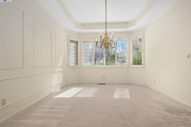 Building Photo - 3515 Deer Crest Dr