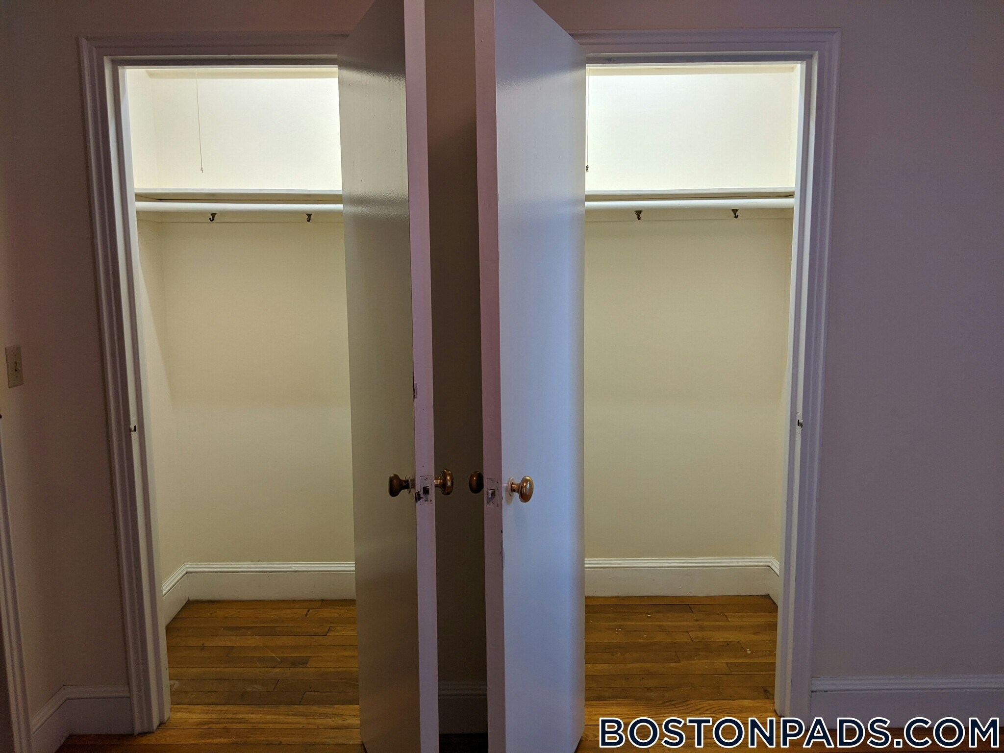 Building Photo - 550 Belmont St