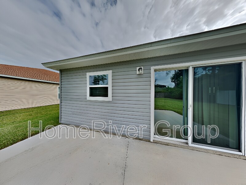 Building Photo - 4895 Creek Bluff Ln