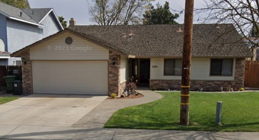 Building Photo - 2090 N Berkeley Ave