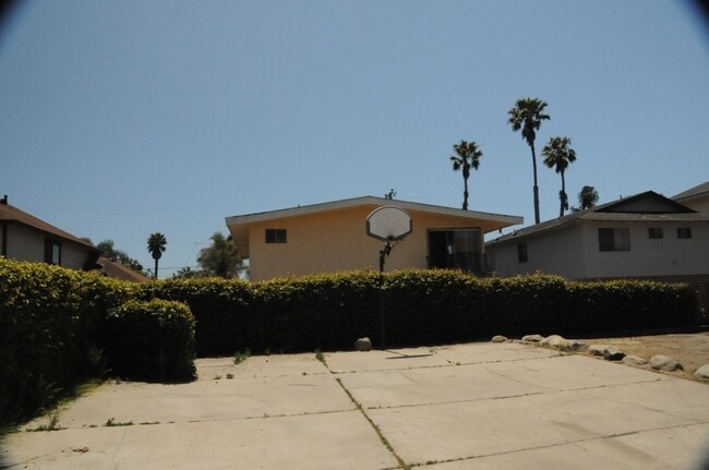 Building Photo - 6527 Sabado Tarde Rd