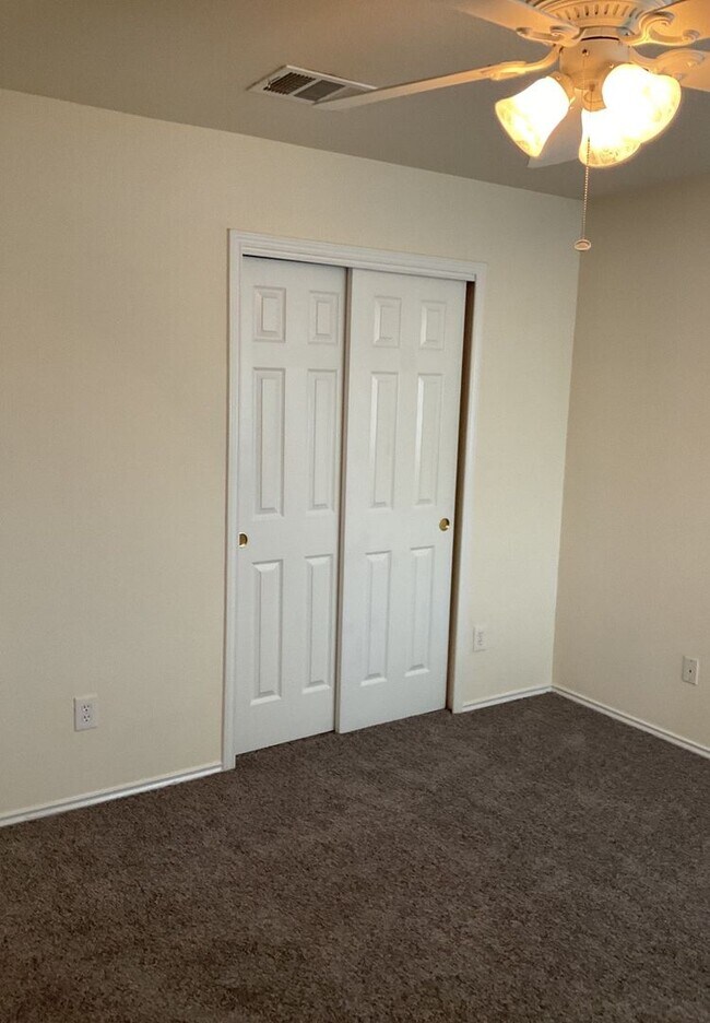 Building Photo - 4302 Cessnock Dr