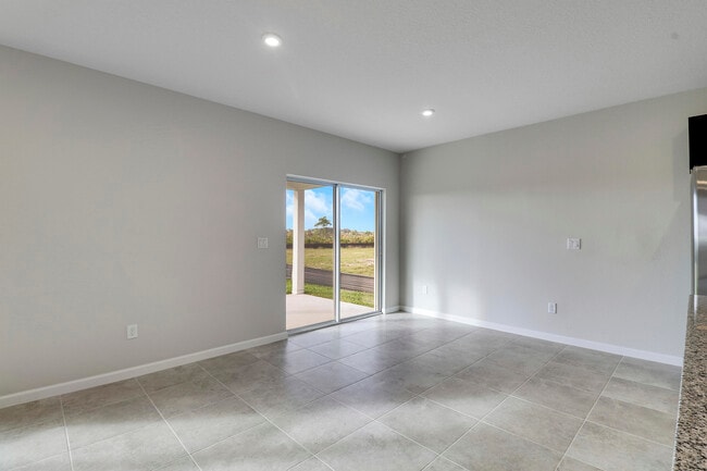 Building Photo - 15404 SW American St