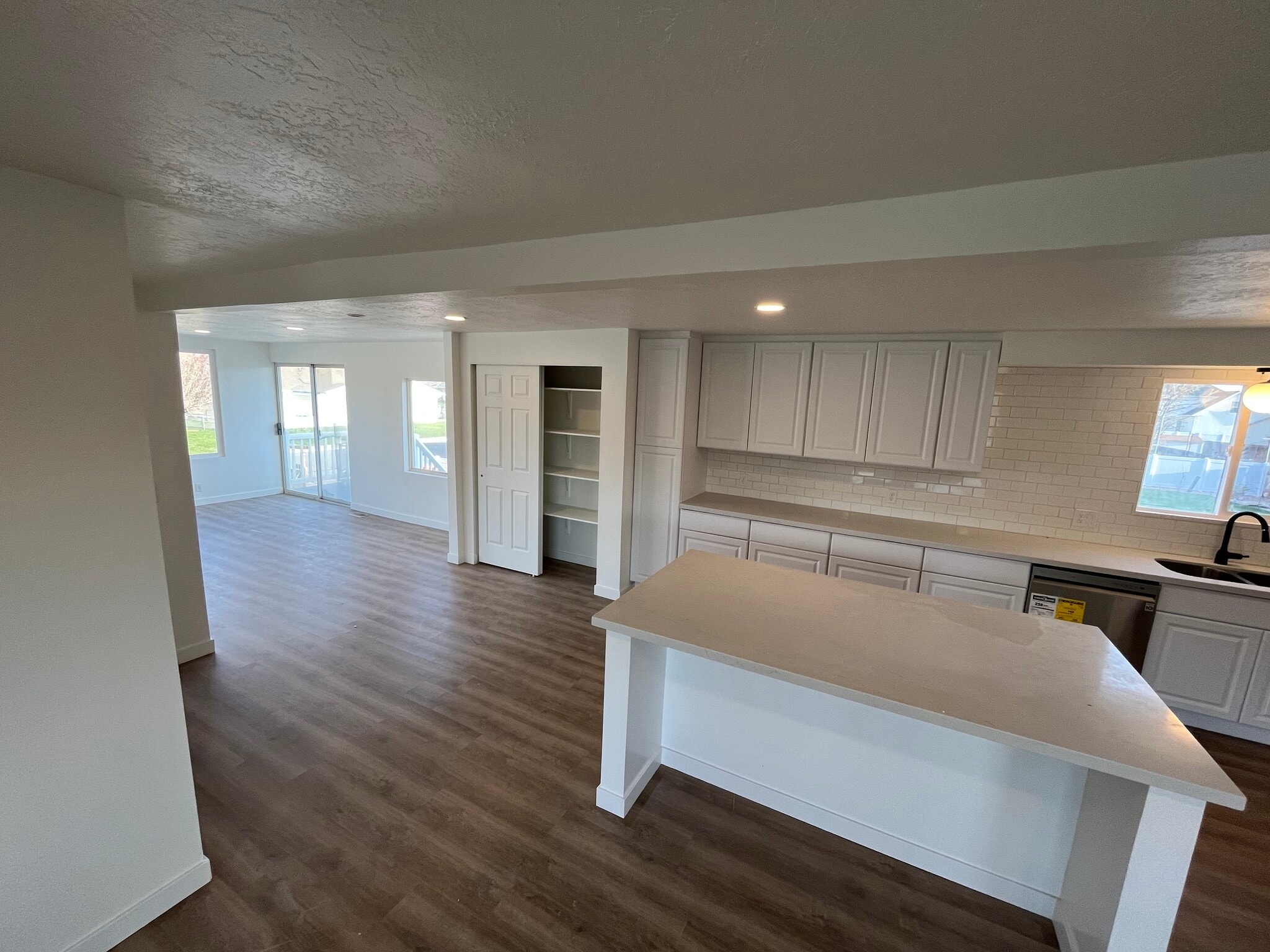 Building Photo - 1108 E 500 N