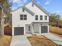 Building Photo - 1504 Clay St