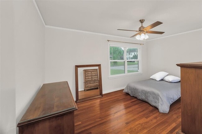Building Photo - 9610 Bevlyn Dr
