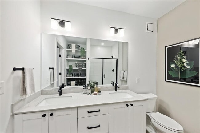 Building Photo - 2945 Cumberland Mall