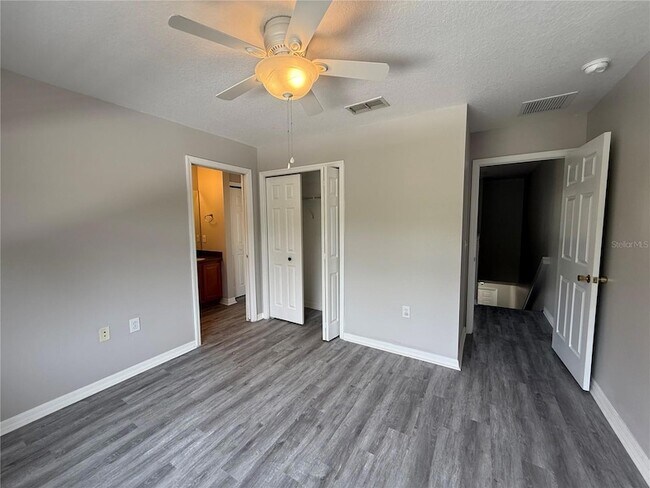Building Photo - 20460 Needletree Dr