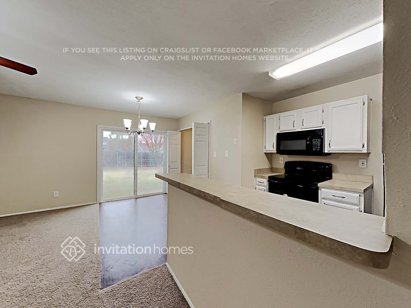 Building Photo - 4225 Pepperbush Dr