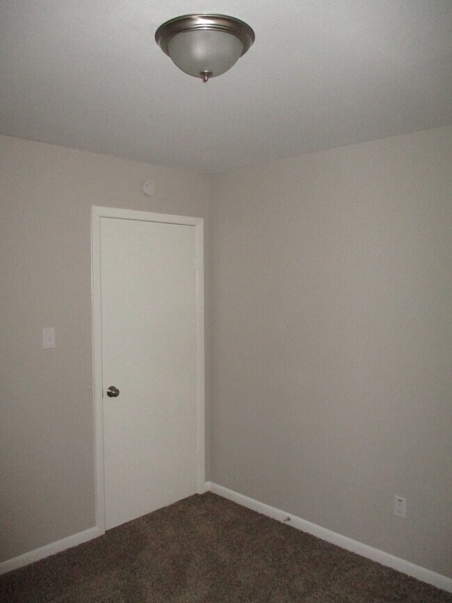 Building Photo - 3423 Abinger Ln