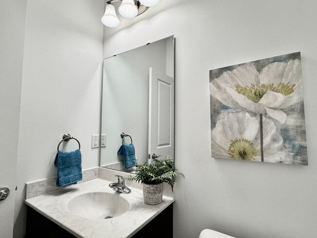 Building Photo - Available NOW! 1st Time Rental! Water, Sewer Trash, Landscaping, Community Pool Included!