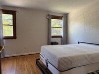 Building Photo - 59 Laurie Lea