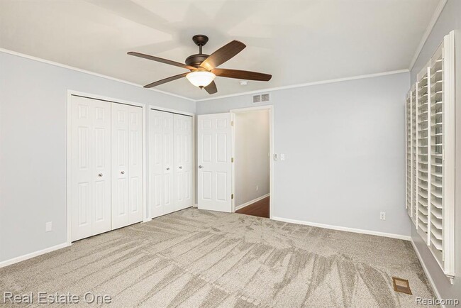 Building Photo - 44882 Marigold Dr