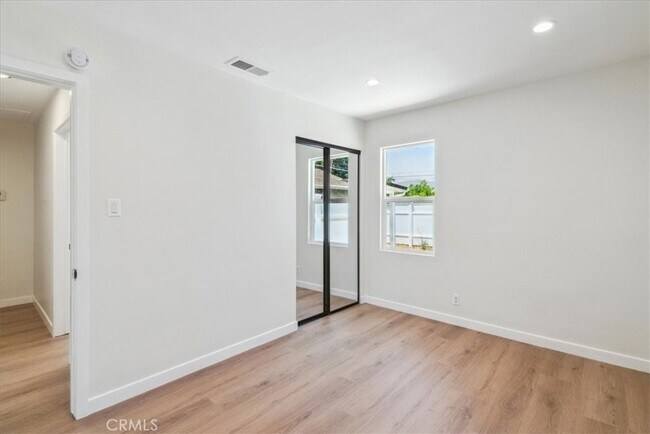 Building Photo - 17107 San Jose St