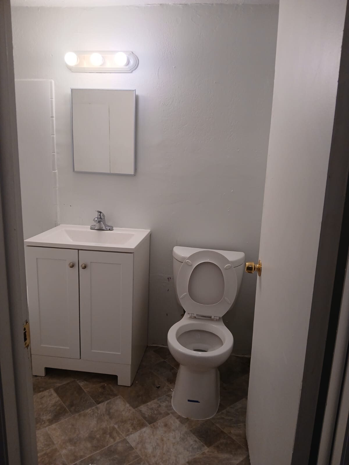 Building Photo - 1950 Nelawood Rd