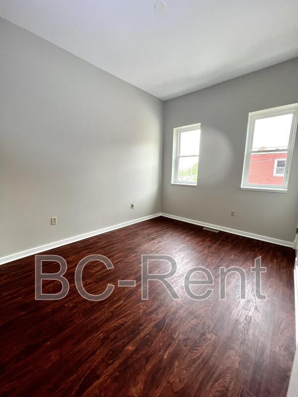 Building Photo - 38 Fourth street