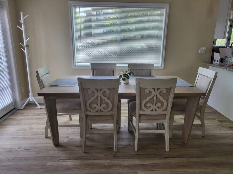 Building Photo - 3765 Elliott St