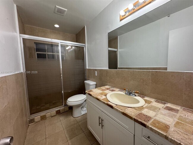 Building Photo - 65 Bentley Dr