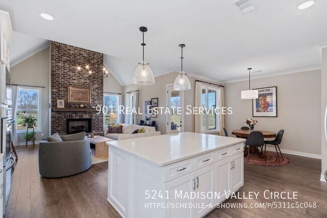 Building Photo - 5241 Madison Vly Ln