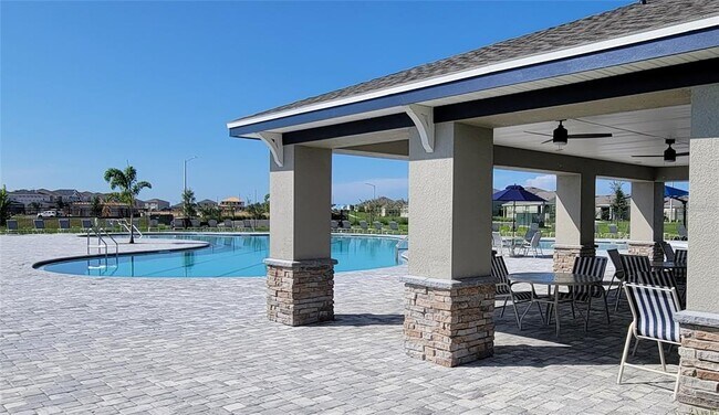 Building Photo - 620 Daring Dr