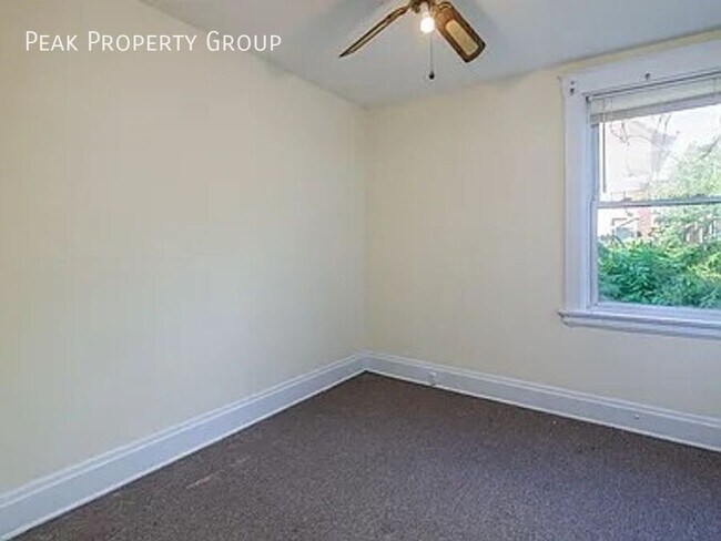 Building Photo - 2318 Chickasaw St