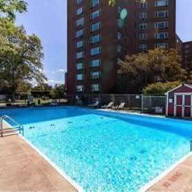 Primary Photo - 11820 Edgewater Dr